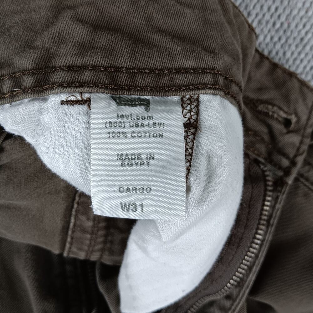 Levi's‎ Cargo Short's Men's 31X10 Dark Army Green Outdoor Summer Casual Hiking - Picture 4 of 13